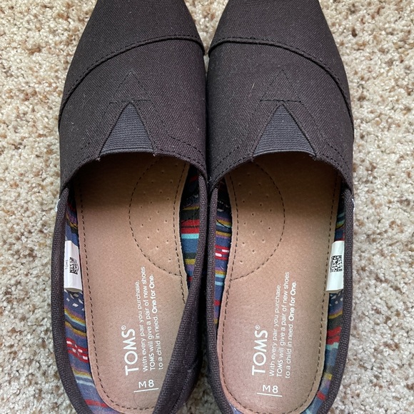 Tom’s Alpargata slipper - 8 M US - Picture 4 of 6